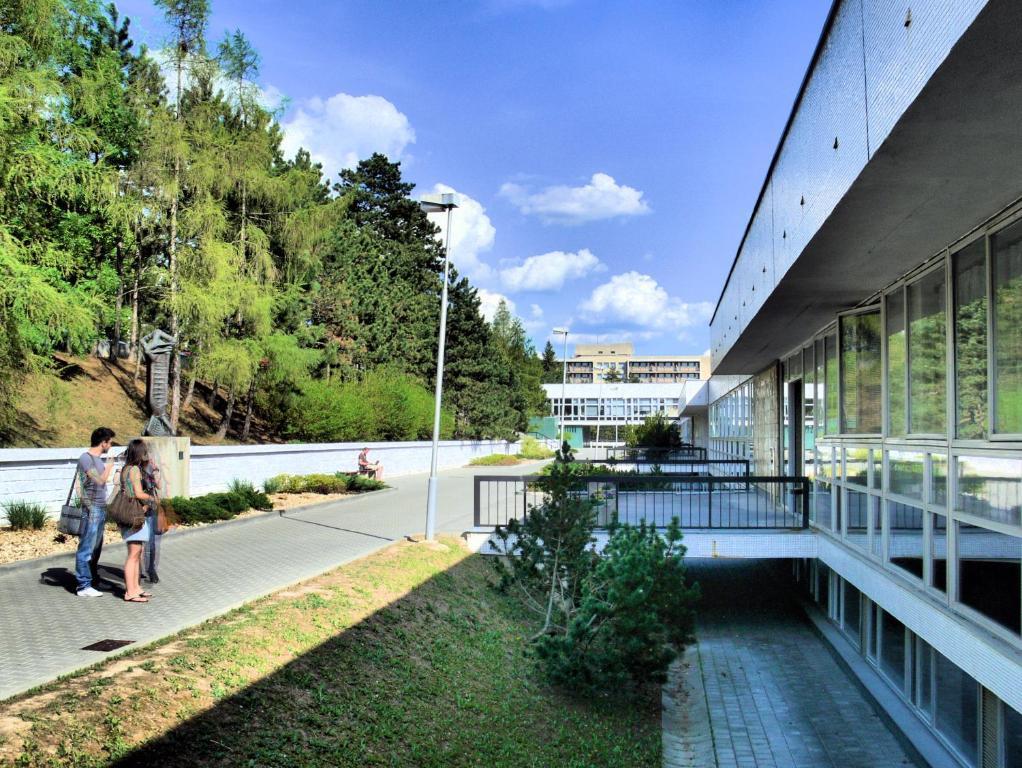Garni Hotel Vinarska Brünn Exterior foto