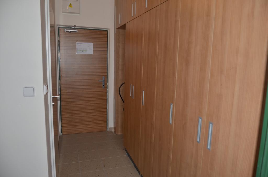 Garni Hotel Vinarska Brünn Exterior foto